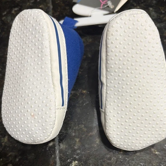 NFL Pre-Walkers NY Giants Baby Shoes - Picture 4 of 6